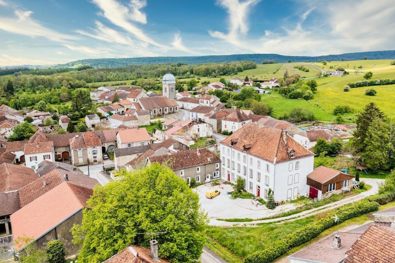 Chateau Melay Екстериор снимка